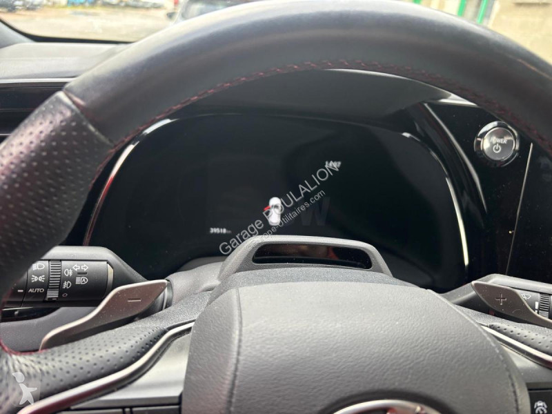 Samochód dostawczy Lexus 500H