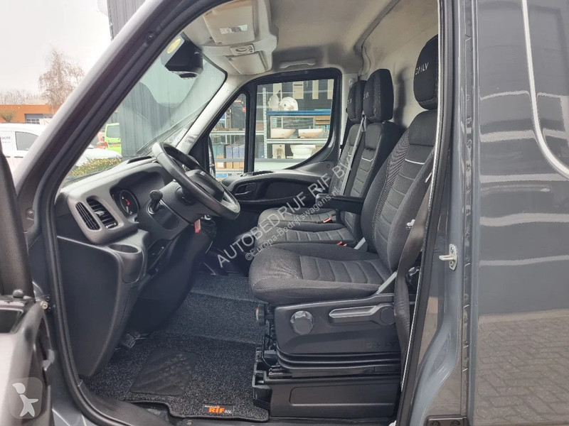 Furgoneta Iveco 35C18 3.0D L2H2 HI-MATIC EURO 6