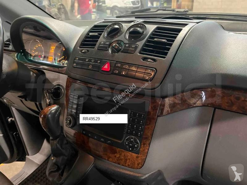عربة نفعية Mercedes