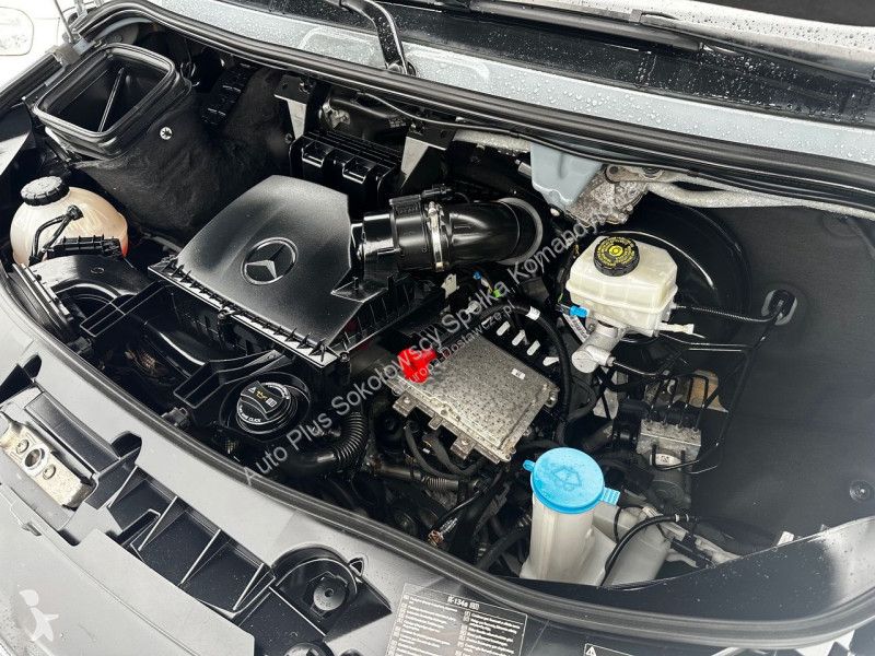 عربة نفعية Mercedes 23ASTER