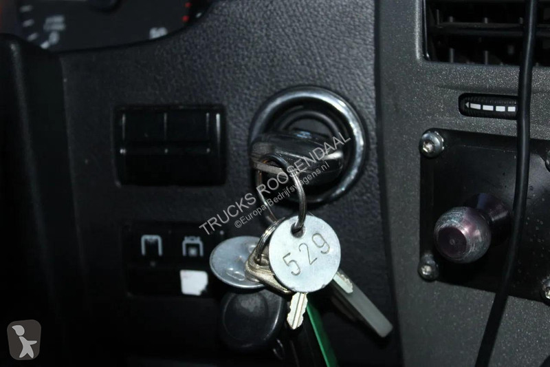 Mercedes 316 + THERMO KING van
