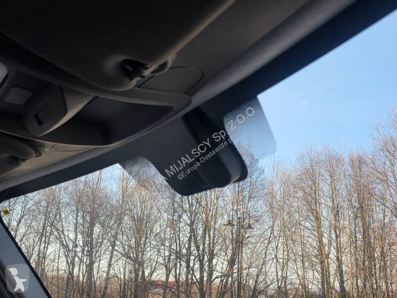 Samochód dostawczy Renault