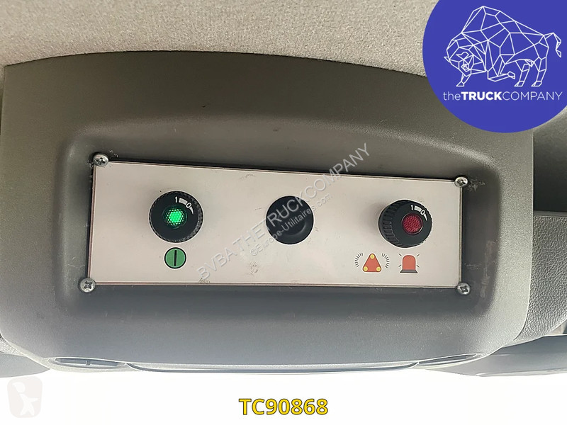 Furgoneta Renault 145.35 Nacelle