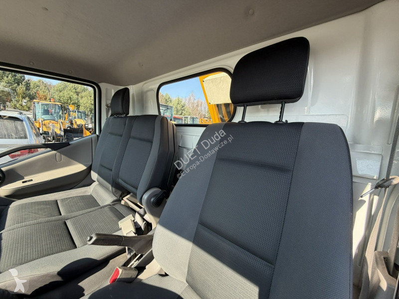 Nissan  Transporter
