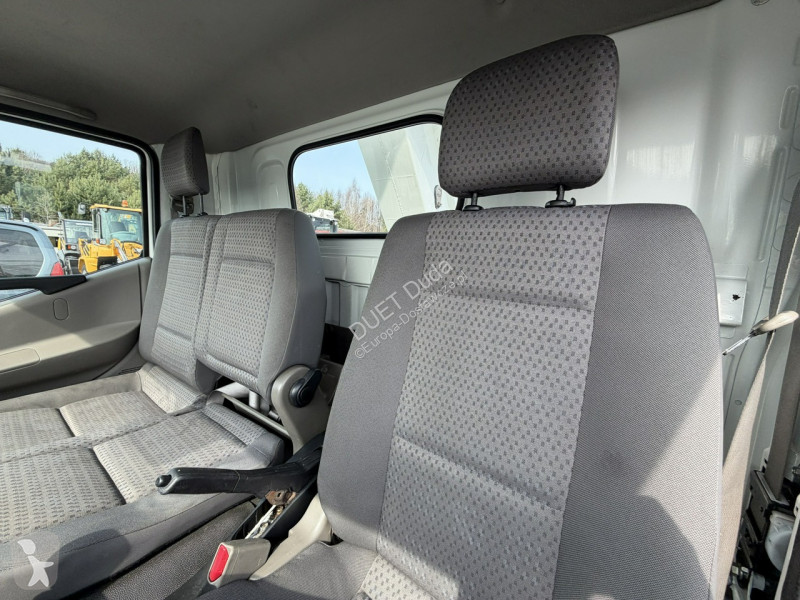 Nissan  Transporter