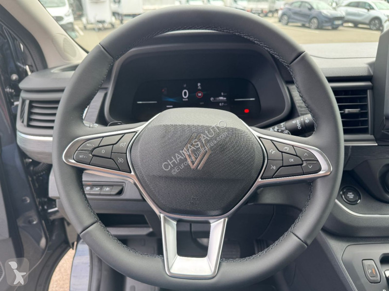 عربة نفعية Renault L2 Blue dCi 170 BVA9 9PL