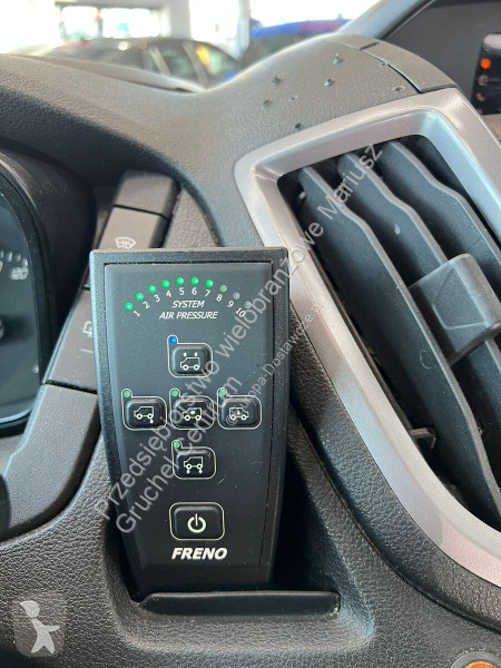 Лекотоварен автомобил Ford Transit 2.2 / 1...