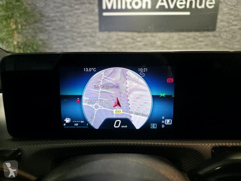 Véhicule utilitaire Mercedes CLA Shooting Brake...