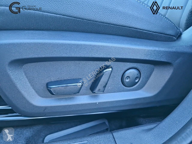 عربة نفعية Nissan QASHQAI