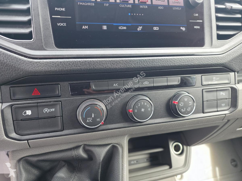 عربة نفعية Volkswagen CRAFTER 30 L3H3 2.0 TDI -...