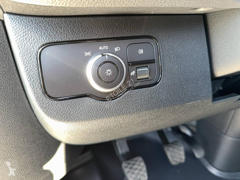 عربة نفعية Mercedes SPRINTER FGN 317 CDI 43...