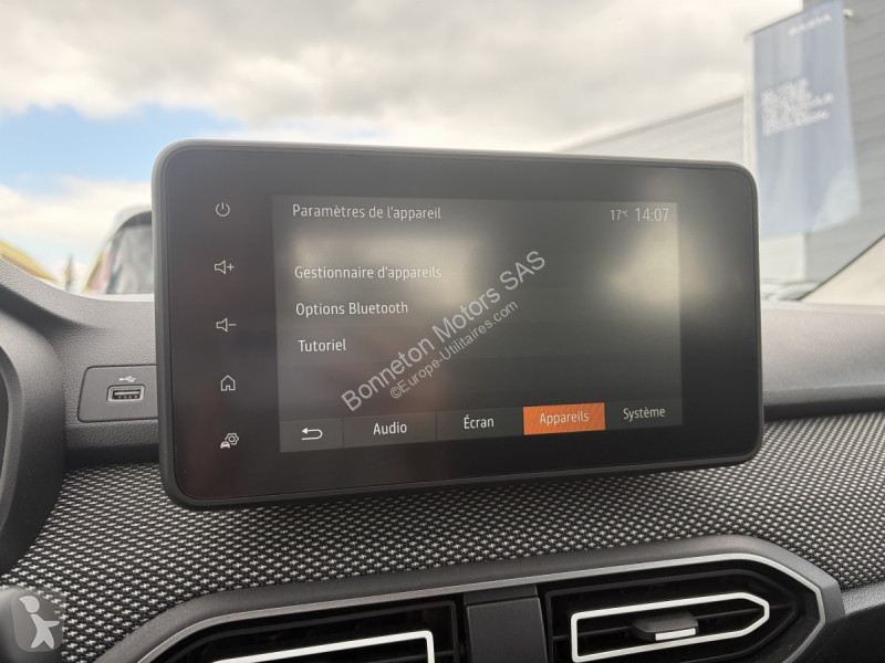 Samochód dostawczy Dacia (3) Expression TCe 90 CVT