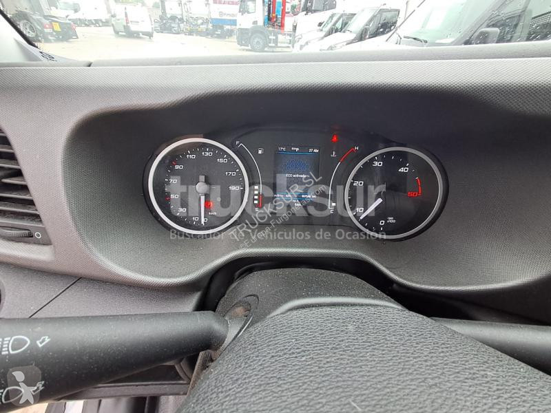 Furgoneta Iveco  DAILY 35S14 12M3