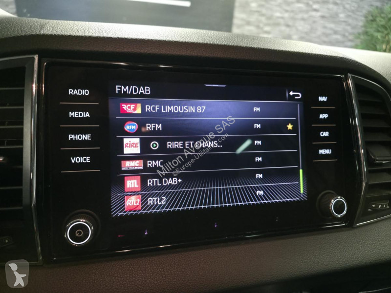 Samochód dostawczy Skoda KAROQ 2.0 TDI SCR -...