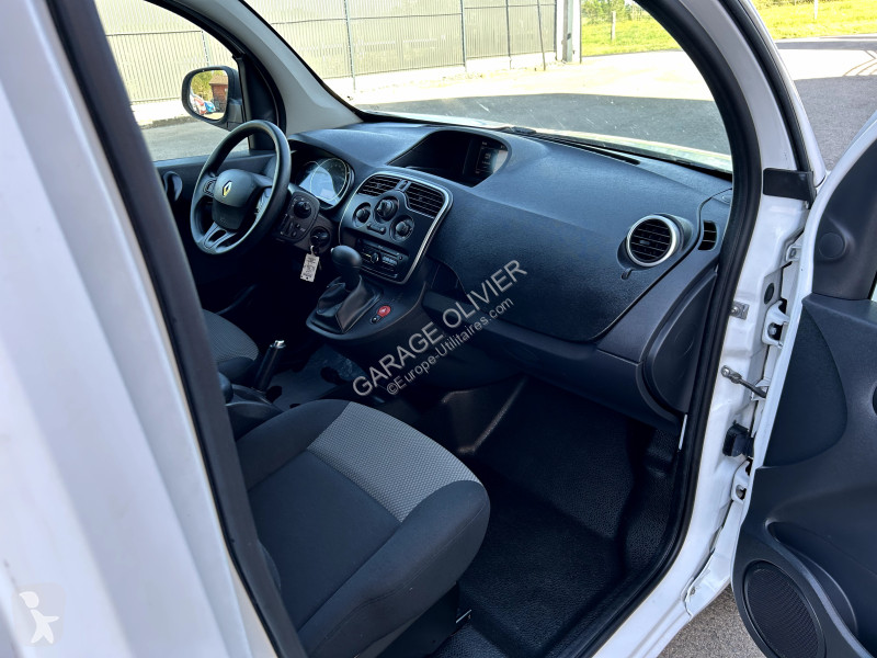 Véhicule utilitaire Renault 1.2 TCE 115 Extra...