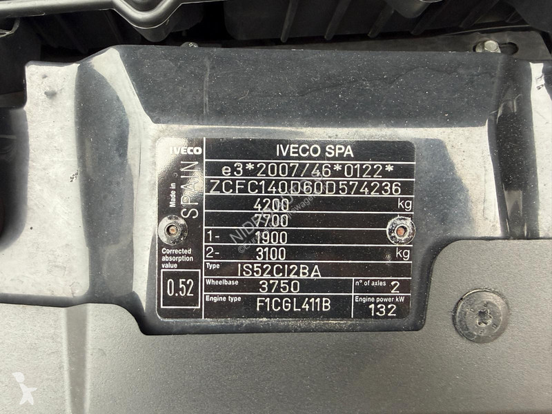 Samochód dostawczy Iveco 40C18 3.0 Hi Matic...