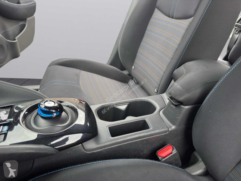 Veicolo commerciale Nissan