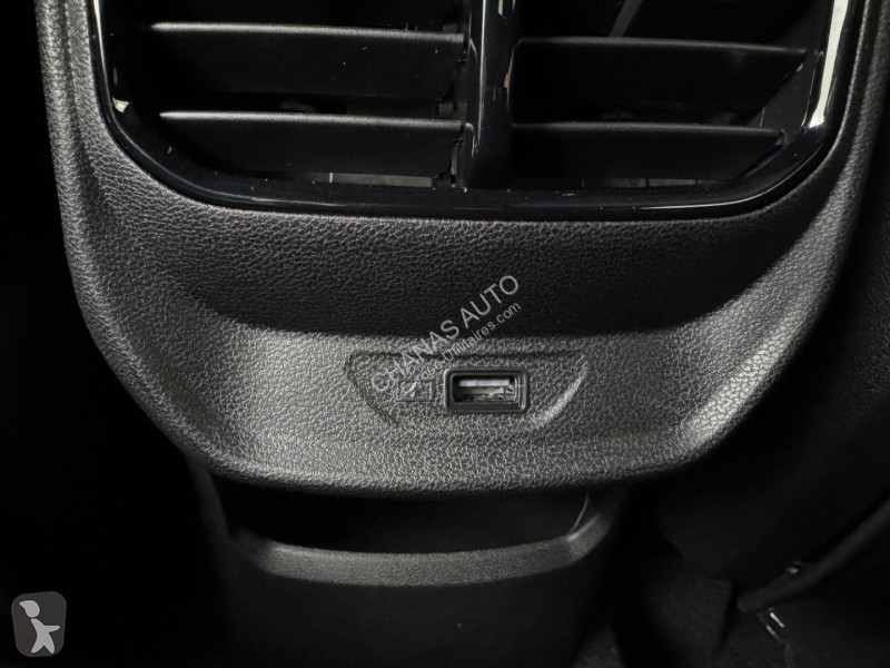 Samochód dostawczy MG 1.5 L Hybrid+ 195 ch Luxury