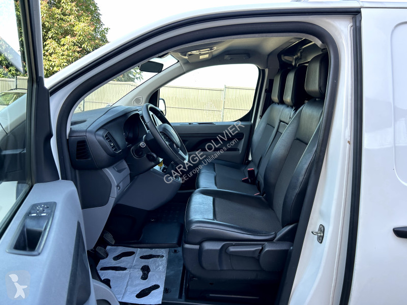 Véhicule utilitaire Peugeot Long 2.0 Bluehdi...