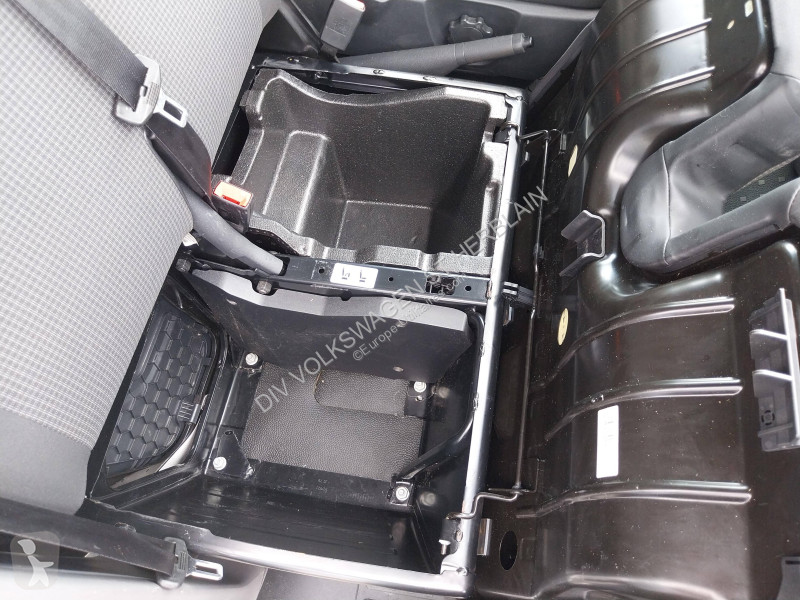 Комерційні автомобілі Volkswagen TRANSPORTER...