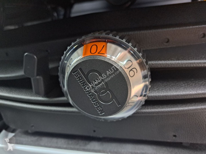 Véhicule utilitaire Mercedes 317 CDI 43 3.5T...