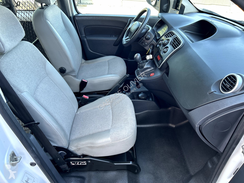 عربة نفعية Renault Maxi Grand Volume 1.5 Blue...