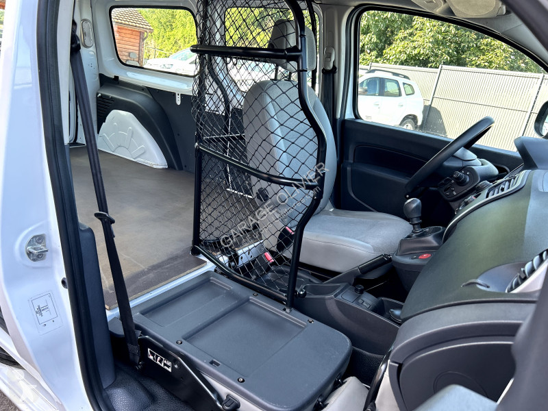 Véhicule utilitaire Renault Maxi Grand Volume...