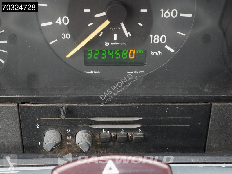 Furgoneta Mercedes 412 D Dubbellucht...
