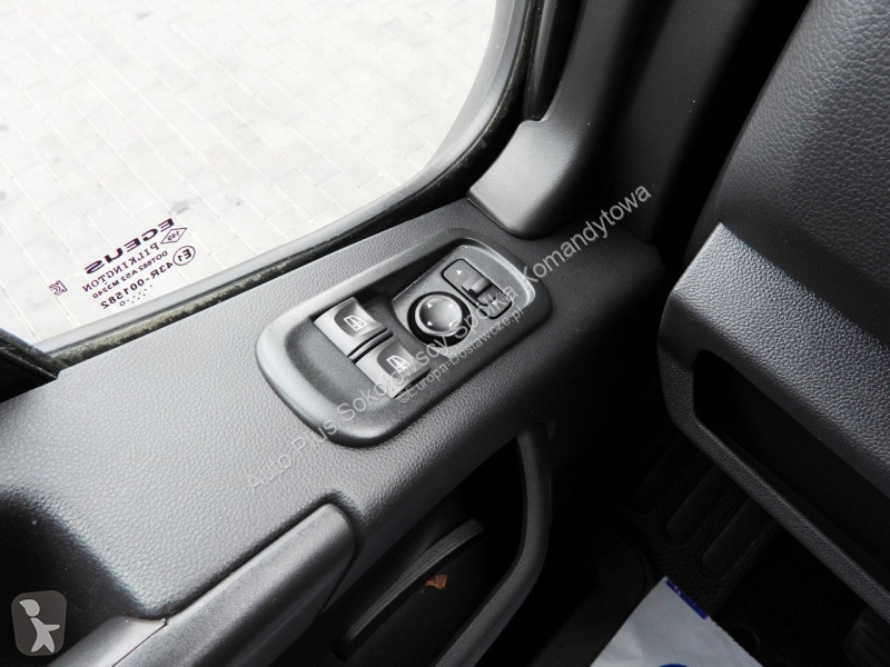 Samochód dostawczy Renault  MASTER