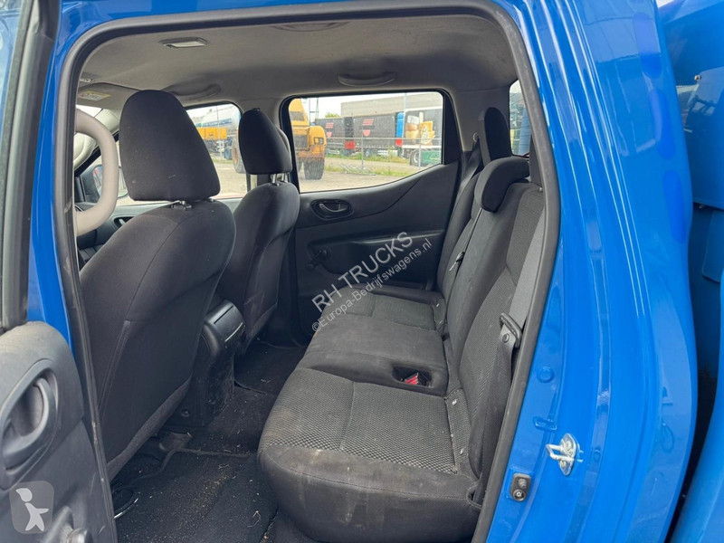 Nissan 4x4 tow truck 1.000 kg + 2x winch +...