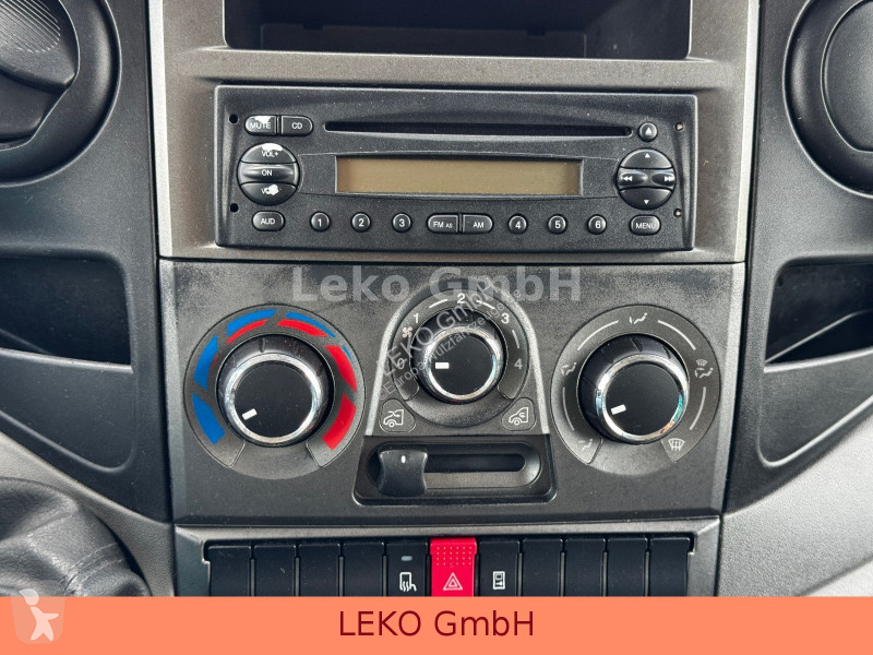 Furgoneta Iveco 35C13 Mit Relec Froid TR32