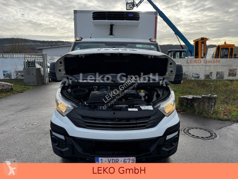 Iveco 35C12 Mit Carrier Xr 350 Transporter