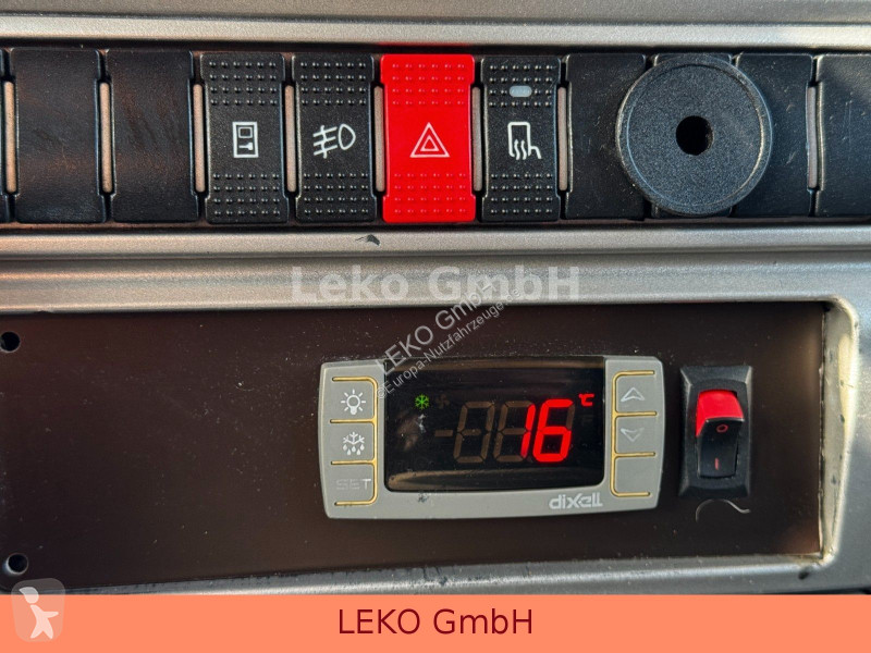 Samochód dostawczy Iveco 35C13 Mit Relec Froid...