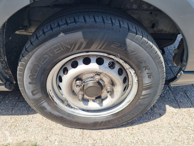 Nyttofordon Ford 2.2 TDCI 125PK L2H2 Koelwagen...
