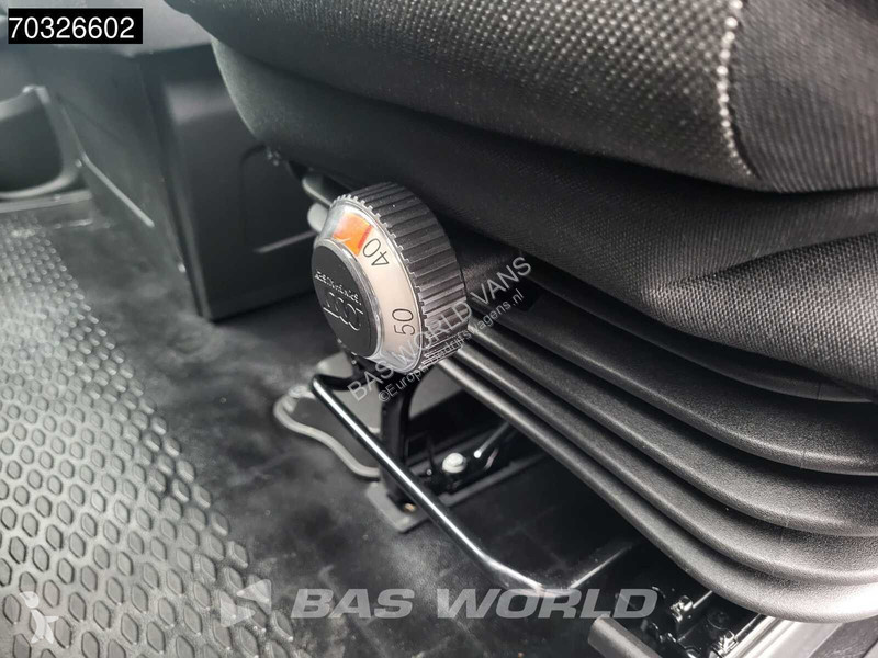 Véhicule utilitaire Iveco 35C16 3.0L Laadklep...