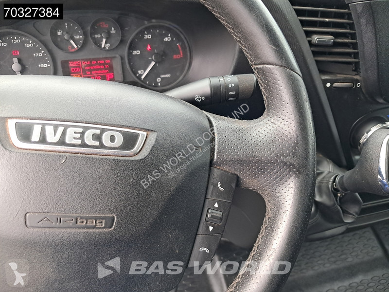 Véhicule utilitaire Iveco 35S14 Automatik L2H2...
