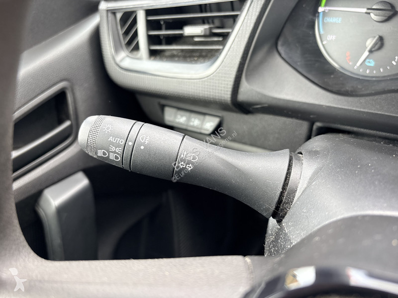 عربة نفعية Nissan EV 45kWh L1 260KM WLTP LED...