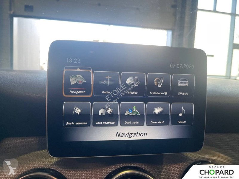 Samochód dostawczy Mercedes GLA 180 7-G DCT