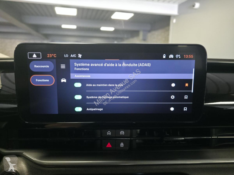 Samochód dostawczy Fiat FIAT 600 1.2 Hybrid -...