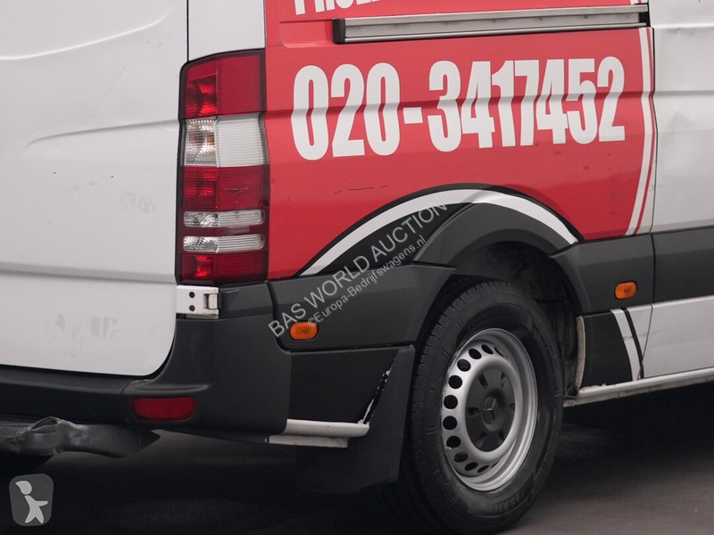 Haszongépjármű Mercedes 313 CDI