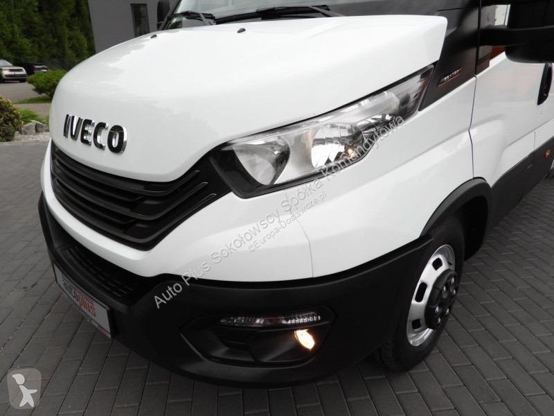 Samochód dostawczy Iveco 35C16 DAILY