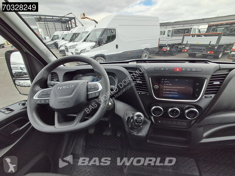 Véhicule utilitaire Iveco 35C16 3.0L...