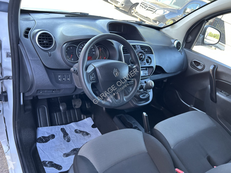 Véhicule utilitaire Renault 1.5 Blue dci 95...