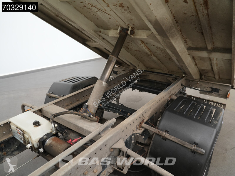 Furgoneta Iveco 35C17 3.0L Kipper Dubbel Cabine...