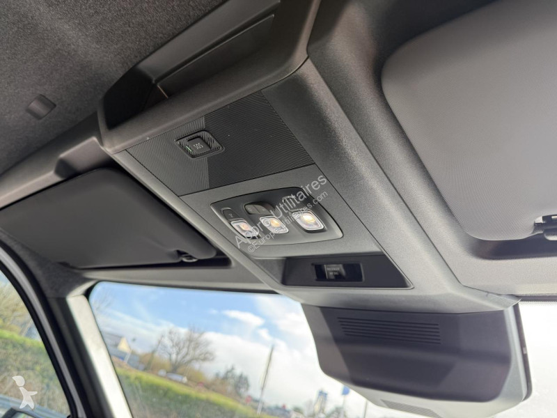 Véhicule utilitaire Nissan INTERSTAR 3.5t L3H2...