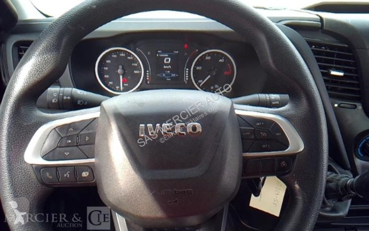 Furgoneta Iveco