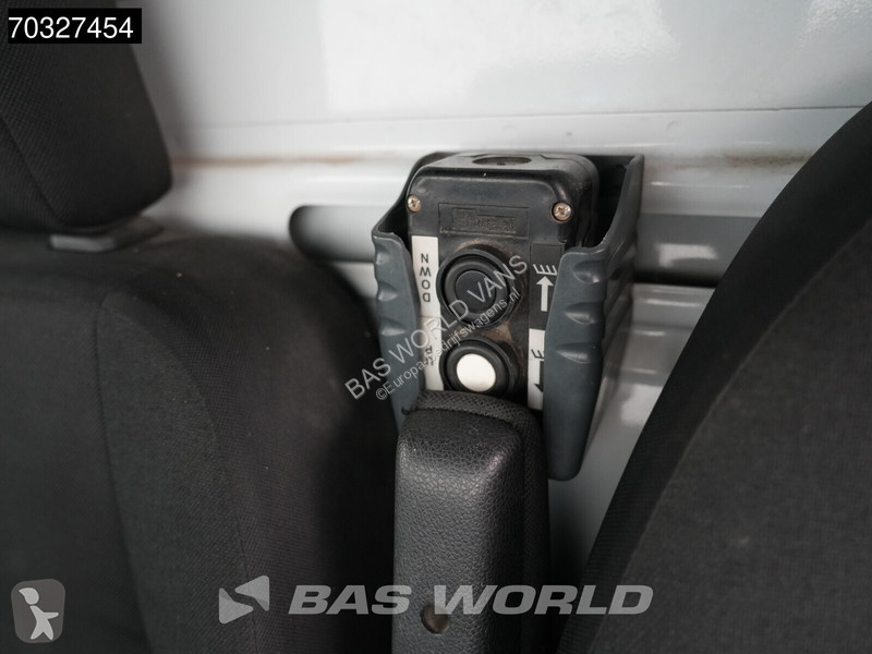 Furgoneta Mercedes 516 CDI Kipper met Kist...