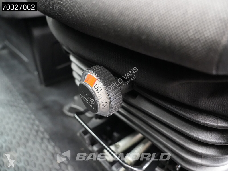 Коммерческий автомобиль Iveco 35C16 3.0L...