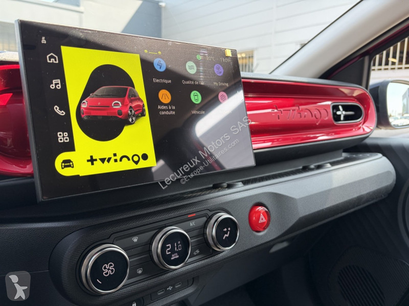 Veicolo commerciale Renault E-tech (4) techno...