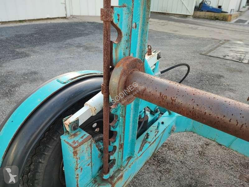 Véhicule utilitaire   PORTE TOURET
